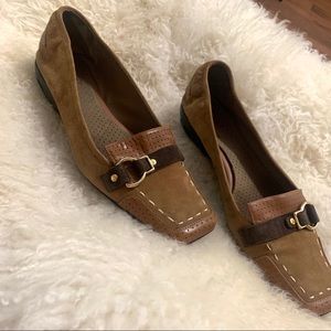 Cole Han Nike Air Soles Slip-On Flats Loaers